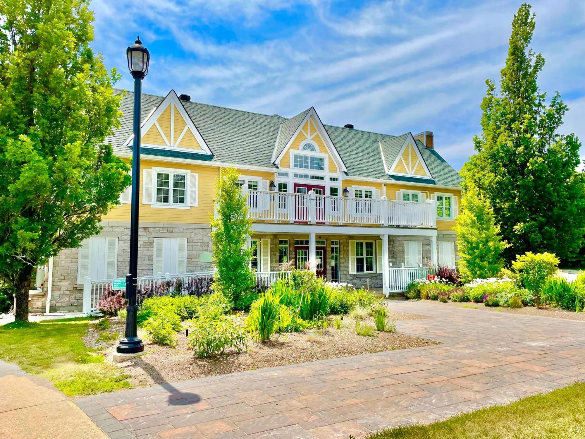 Hillside Haven: Carriage Club Resort Retreat Edgar المظهر الخارجي الصورة